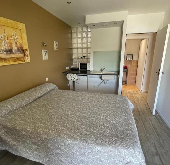 סוויטה משפחתית, L'abribis