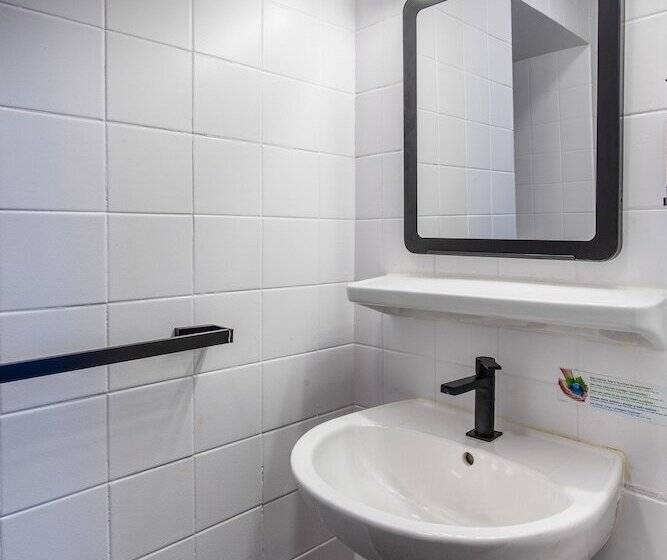 스탠다드 룸, Lanjuinais