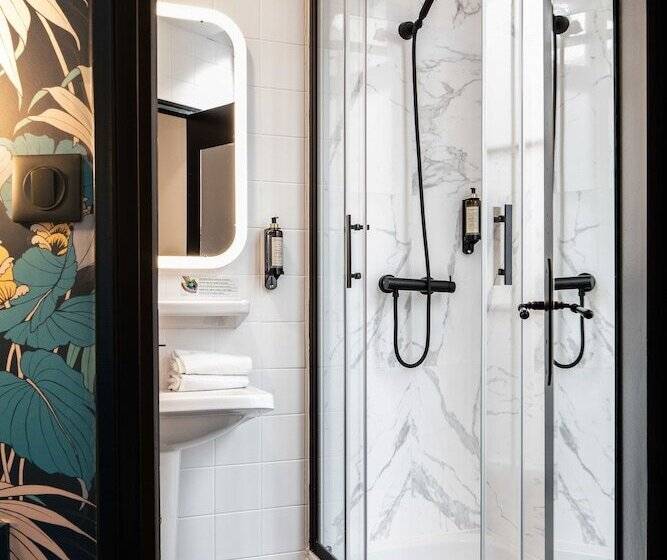 스탠다드 룸, Lanjuinais