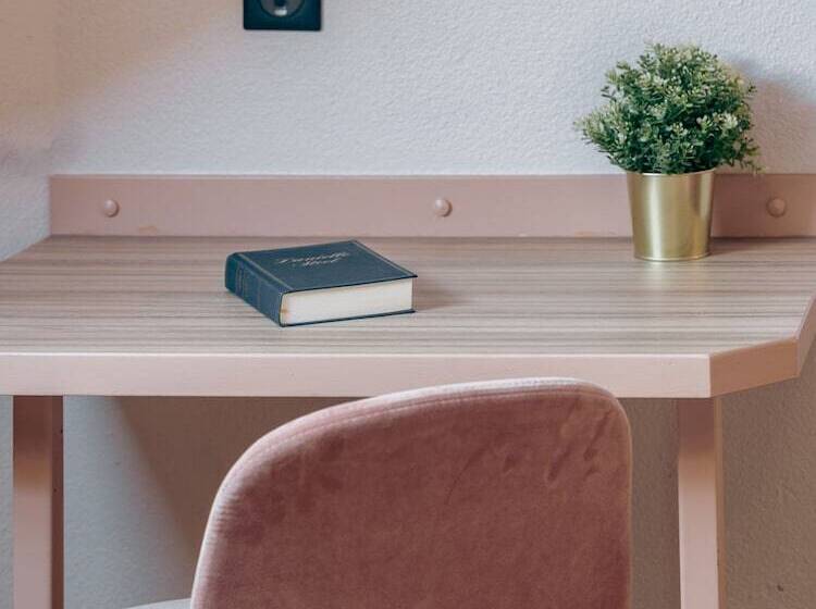 스탠다드 룸, Lanjuinais