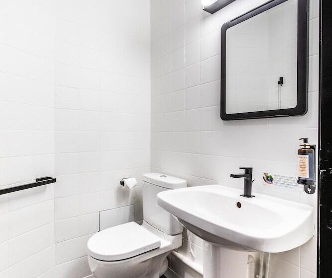 스탠다드 룸, Lanjuinais