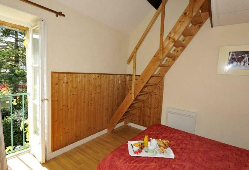 חדר סטנדרט לשלושה, Le Compostelle