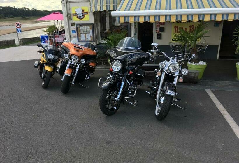 标准间, Le Petit Pecheur