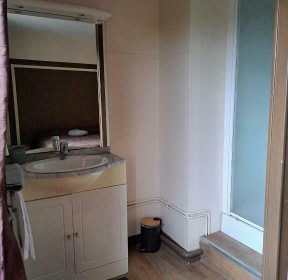 标准间, Le Petit Pecheur