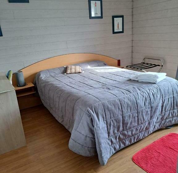 标准间, Le Petit Pecheur