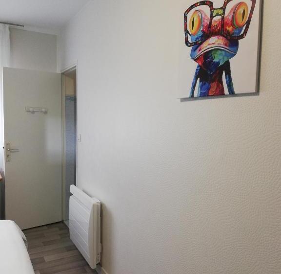 חדר סטנדרט יחיד, Restaurant La Grenouillère