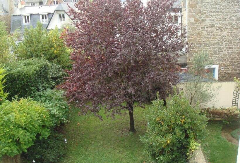 اتاق سوپریور با چشمانداز باغ, B&b Maison Angélus