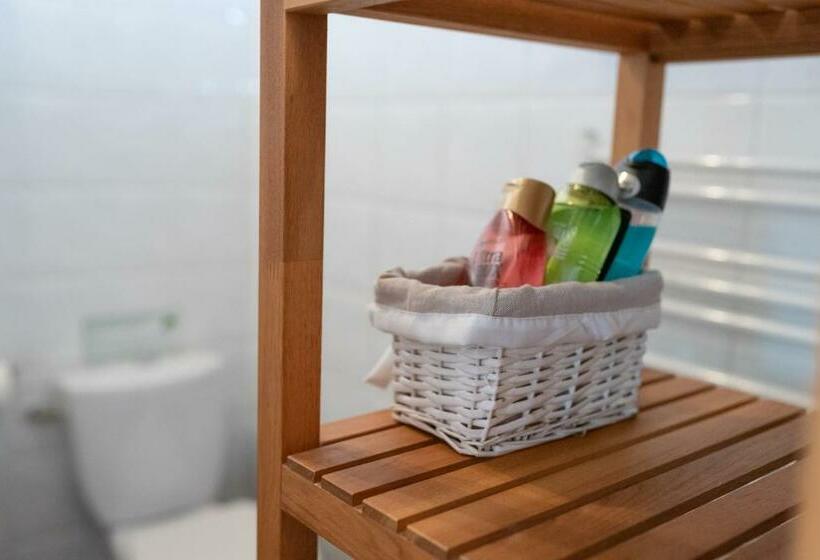 חדר סטנדרט, Au Passage Du Gois