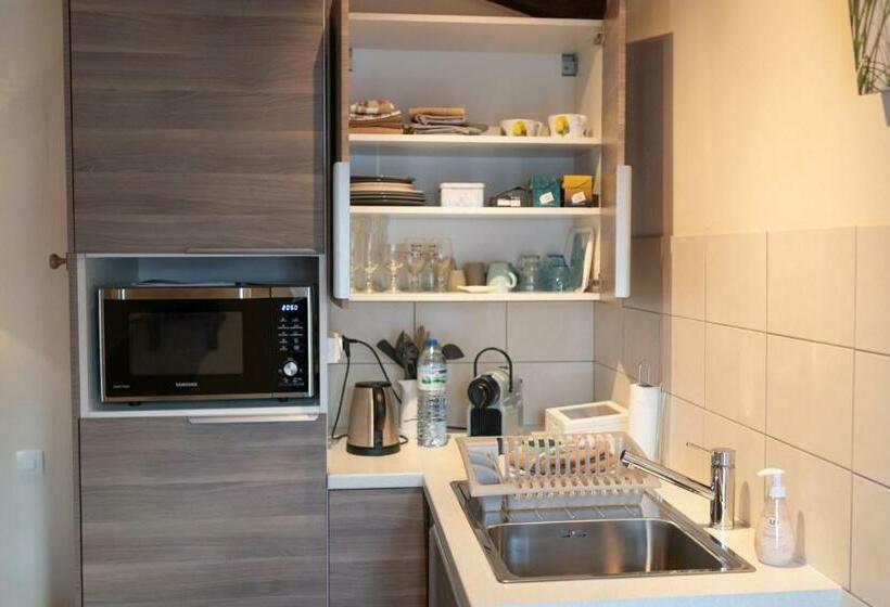 חדר סטנדרט, Au Passage Du Gois