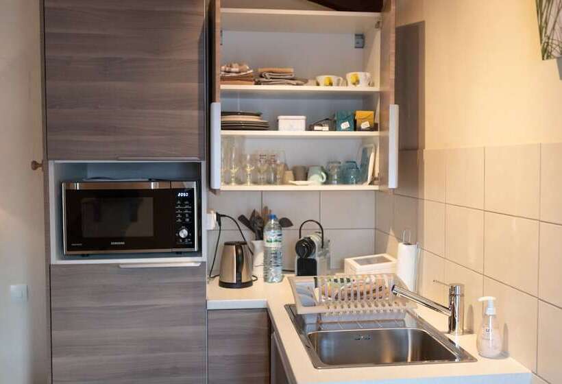 חדר סטנדרט, Au Passage Du Gois