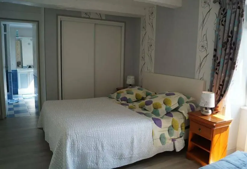 スタンダードルーム, Chambres D Hôtes La Loubatais