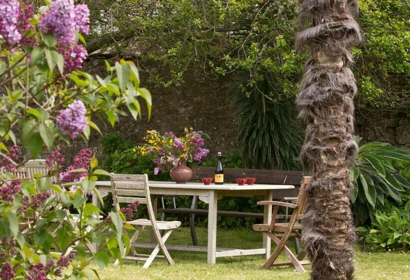 חדר סטנדרט, Chambres De La Ville D Ys