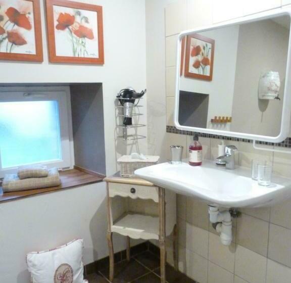 غرفة قياسية, Chambres D'hotes Losten Ar Gogues