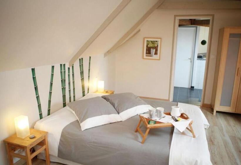 غرفة قياسية ثلاثية, Chambres D'hotes Losten Ar Gogues