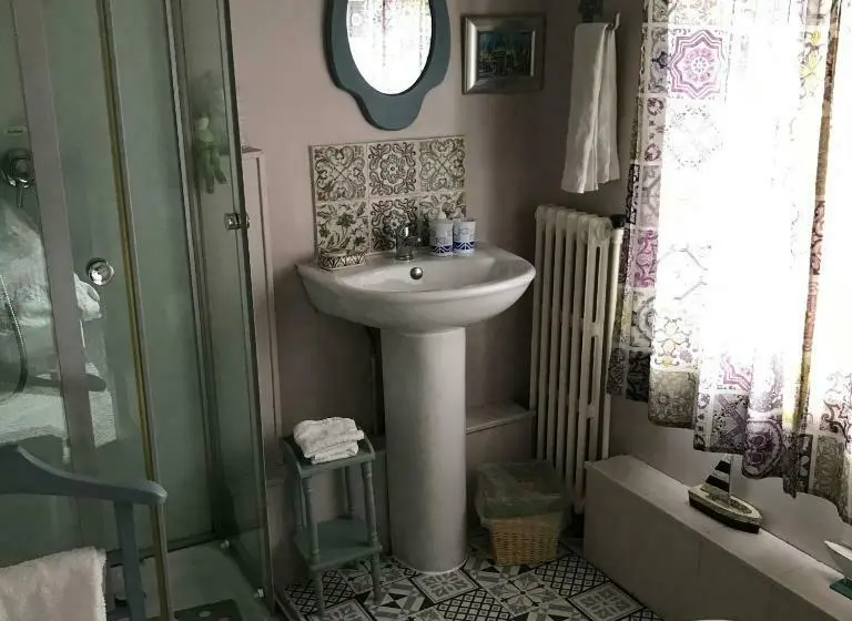 スタンダードトリプルルーム, Chambres D Hotes Bienvenue