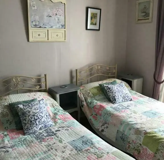 ファミリールーム, Chambres D Hotes Bienvenue