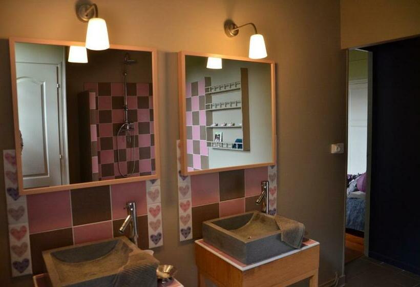 חדר סטנדרט נוף לגינה, Chambres D Hôtes & Spa Le Chat Chez Qui J Habite