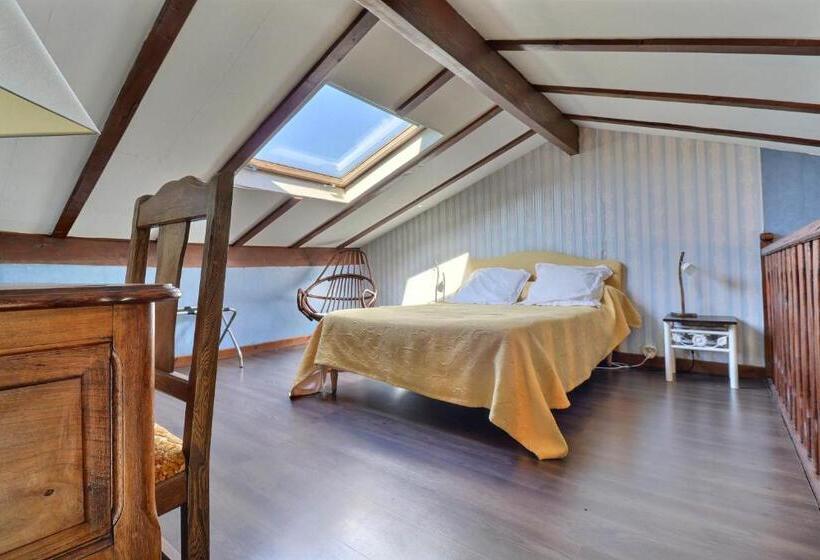 غرفة عائلية, Domaine De Hurlevent