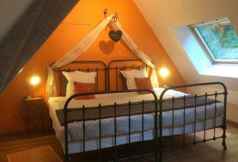 复式房间, Domaine De Joreau