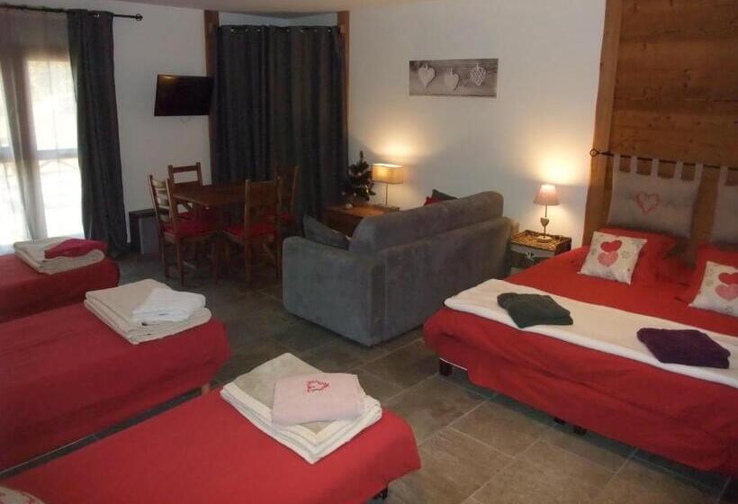 חדר משפחתי, Le Domaine Du Grand Cellier Chambres D'hôtes En Savoie