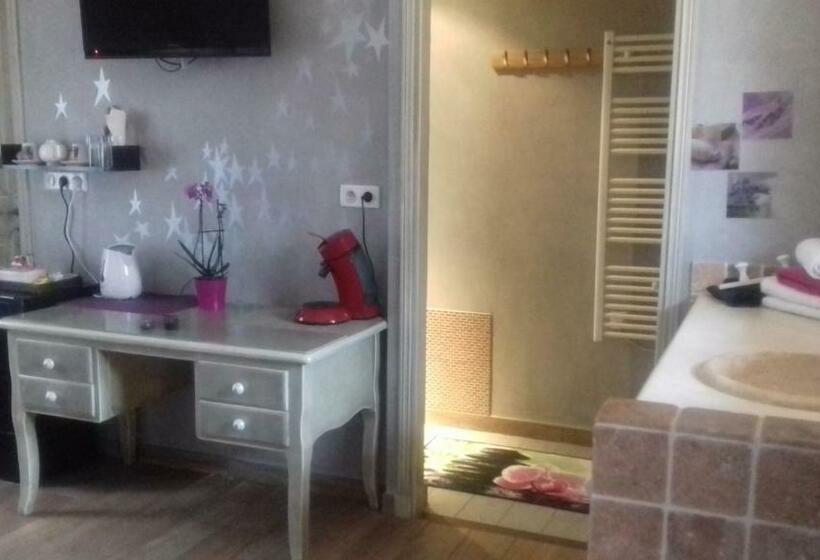 Номер Superior, Les Jardins De L'ermitage