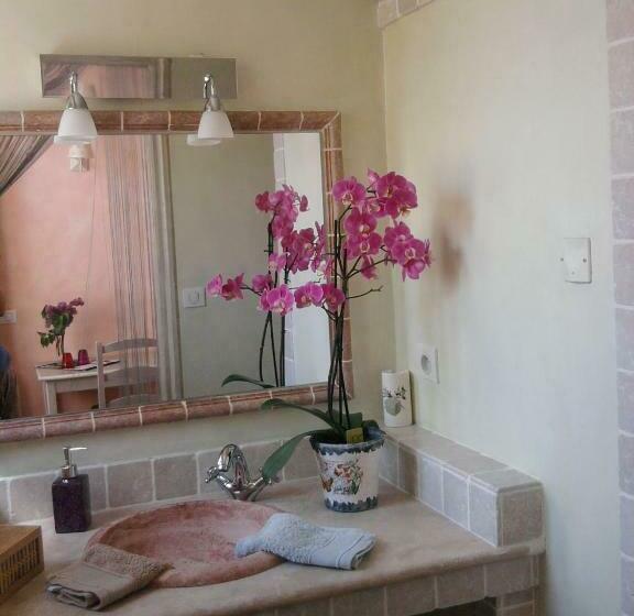 Номер Superior, Les Jardins De L'ermitage