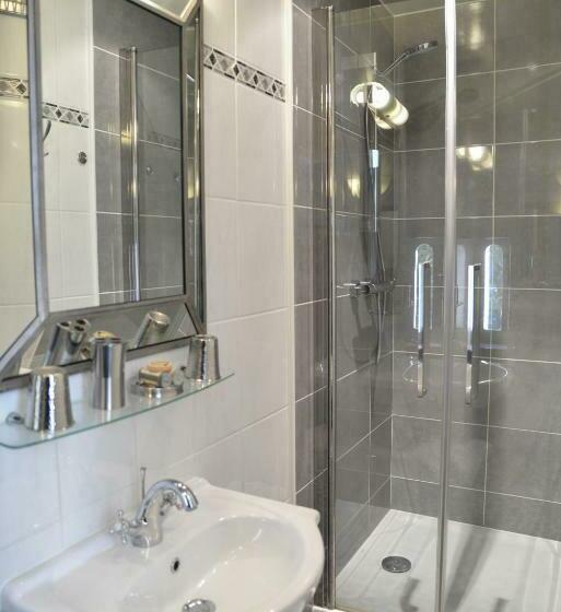 חדר סטנדרט, L'oustal