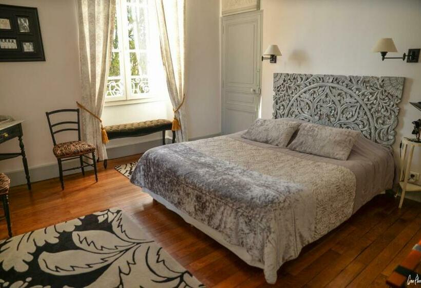 חדר סטנדרט, L'oustal