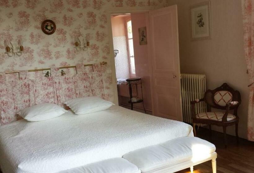 חדר סטנדרט, L'oustal