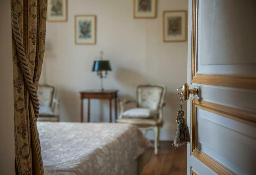 חדר סטנדרט, L'oustal