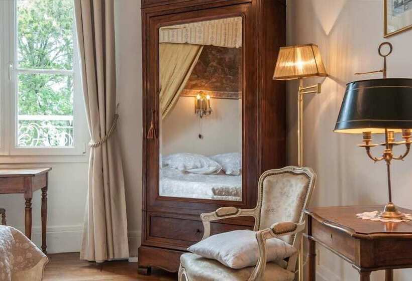 חדר סטנדרט, L'oustal