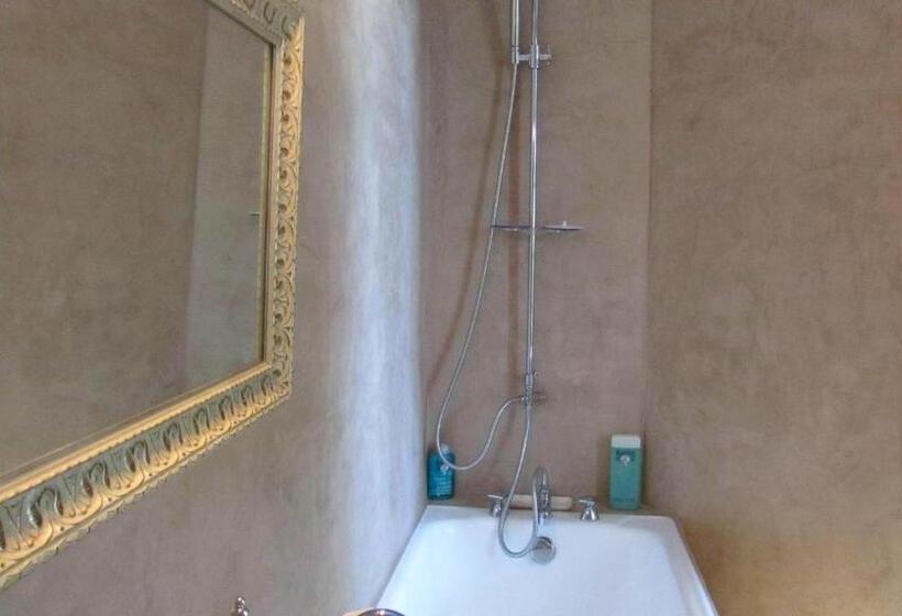 クラシックルーム, Maison D'hôtes La Boca