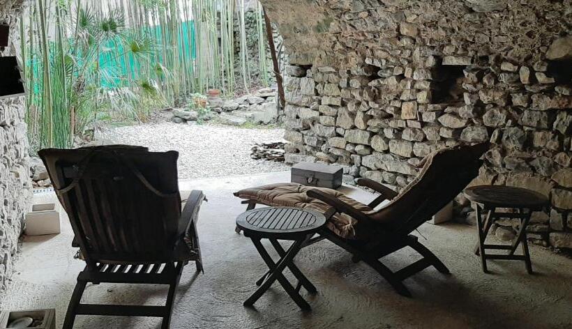 Номер Стандарт с Террасой, Mas De La Filoselle