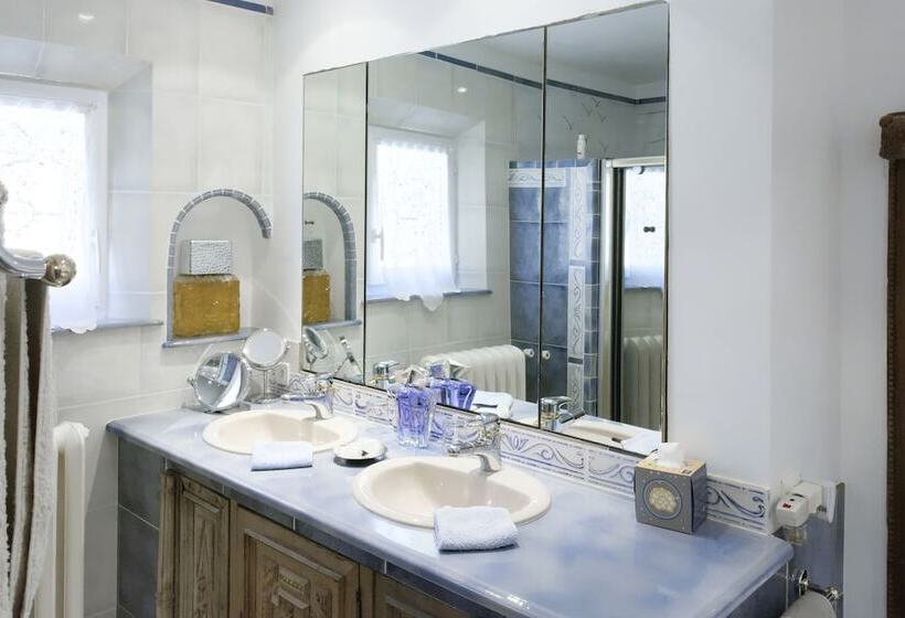 スタンダードルーム, Parfum De Roses