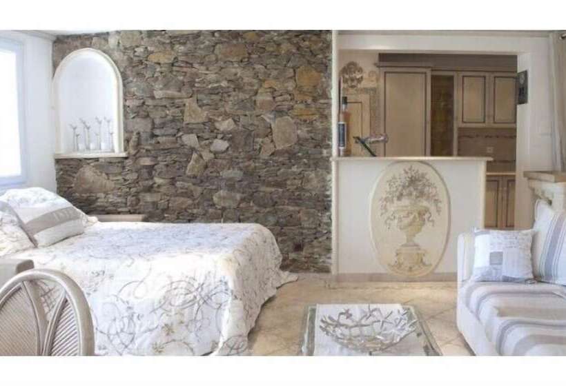 スタンダードルーム, Parfum De Roses