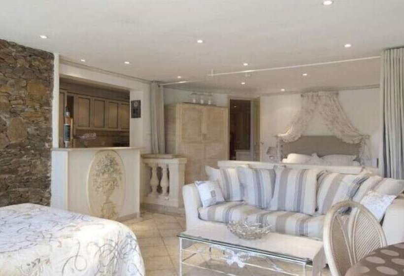 スタンダードルーム, Parfum De Roses