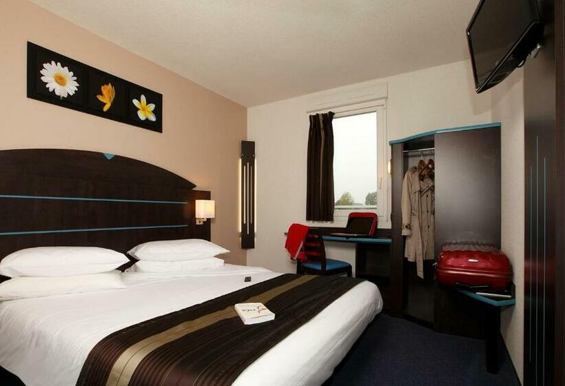 غرفة قياسية, Kyriad Dol De Bretagne