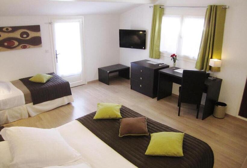 غرفة قياسية ثلاثية, Domaine Du Lac   Teritoria