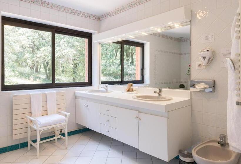 جناح سوبيريور, Domaine Du Lac   Teritoria