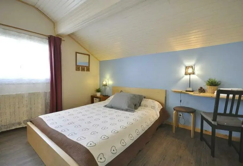 Standard Kolmen Hengen Huone, L Edelweiss B&b Chambres D Hôtes