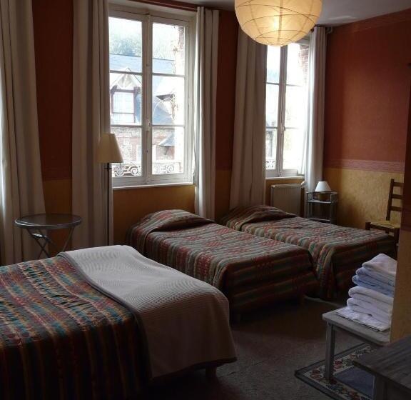 غرفة قياسية رباعية, Henri Iv