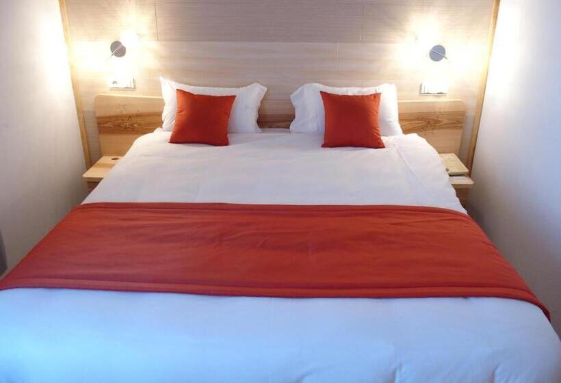 Номер Superior, Logis Hôtel Restaurant Hostellerie De L étoile
