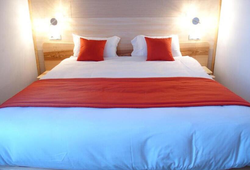 חדר סופריור, Logis Hôtel Restaurant Hostellerie De L étoile