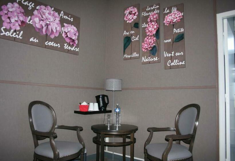 家庭套房, Hostellerie De La Quenoeuille