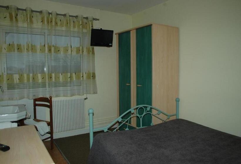 חדר סטנדרט חדר אמבטיה משותף, Hôtel Bar Des Arènes