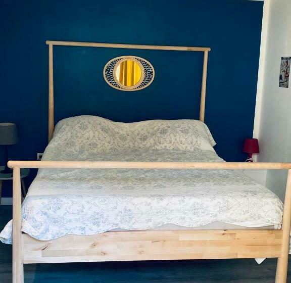 غرفة عائلية, Hôtel Boutique Quai D Azur