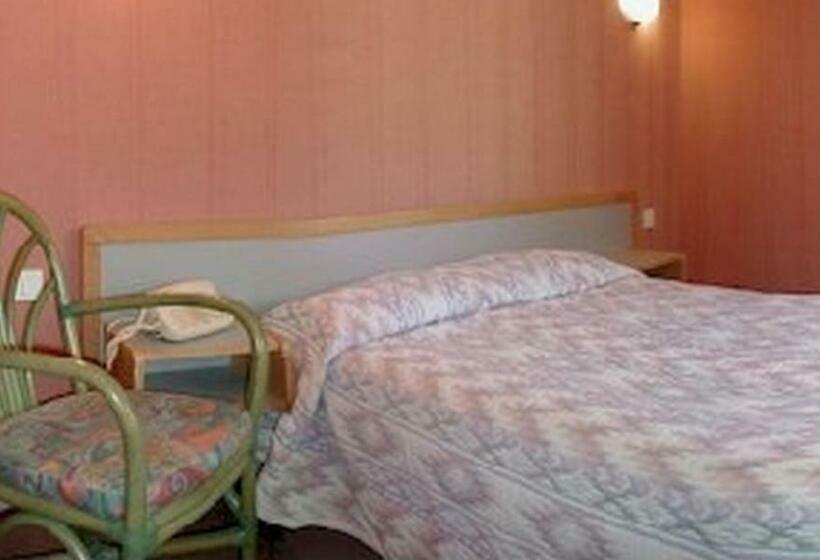 חדר סטנדרט, Du Bout Du Monde