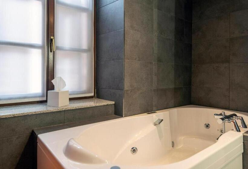 غرفة إدارية سرير كينج, Kle, Bw Signature Collection