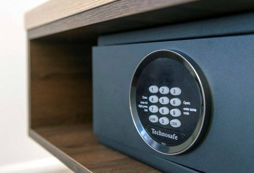 غرفة تنفيذية, Kle, Bw Signature Collection