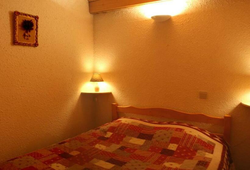 اتاق استاندارد یک نفره, Les Lans